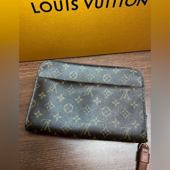 Louis Vuitton Monogram Orsay Clutch - Picture 4 of 16